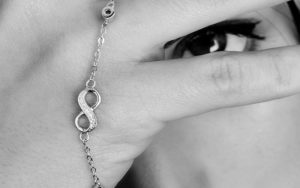 Creatujoya y personaliza tu pulsera de plata