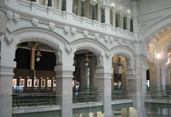 Edificio CentroCentro Cibeles Edificio CentroCentro Cibeles