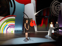 Una gala en blanco y negro abre el Festival de Cine de San Sebastián